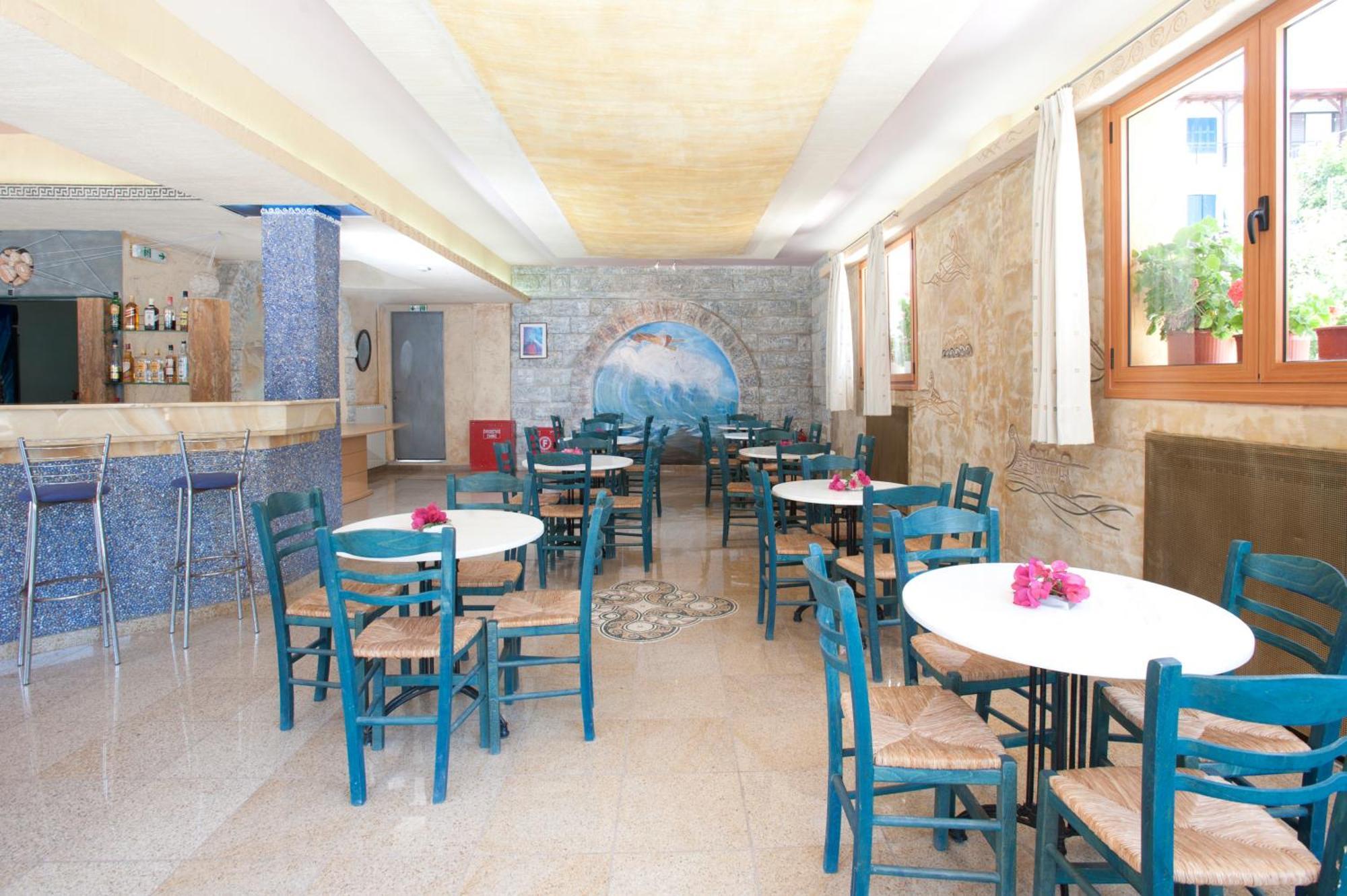 Hotel Korakakis Beach Finikounta Bagian luar foto